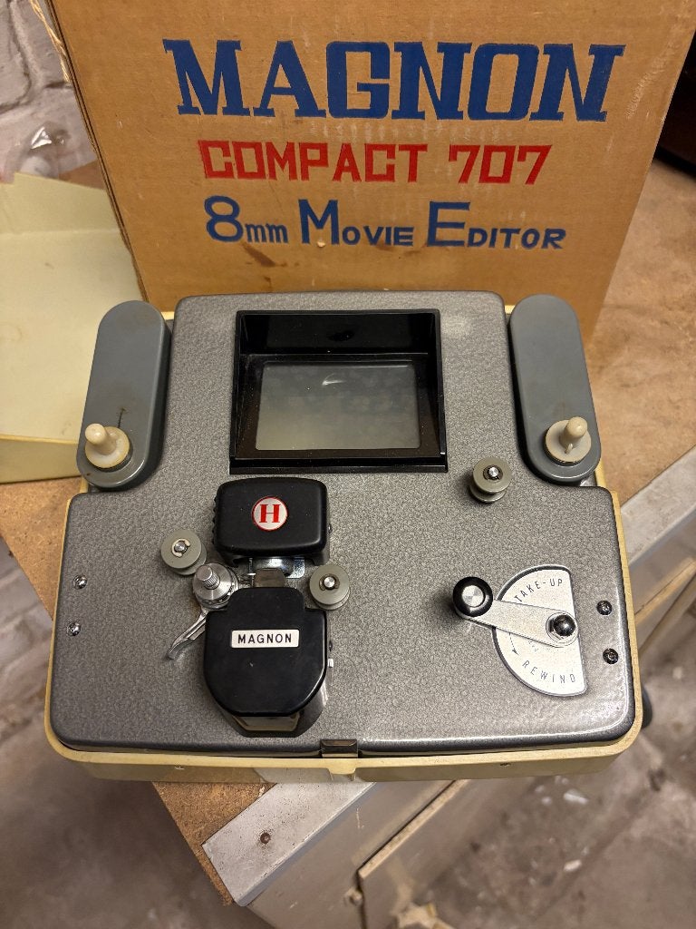 Visionneuse de film 8 mm Magnon compact, Collections, Appareils photo & Matériel cinématographique, Enlèvement, 1960 à 1980, Autres types