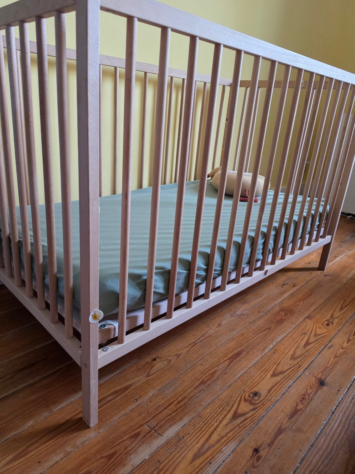 ledikant ikea sniglar, Kinderen en Baby's, Ophalen, Zo goed als nieuw, Ledikant