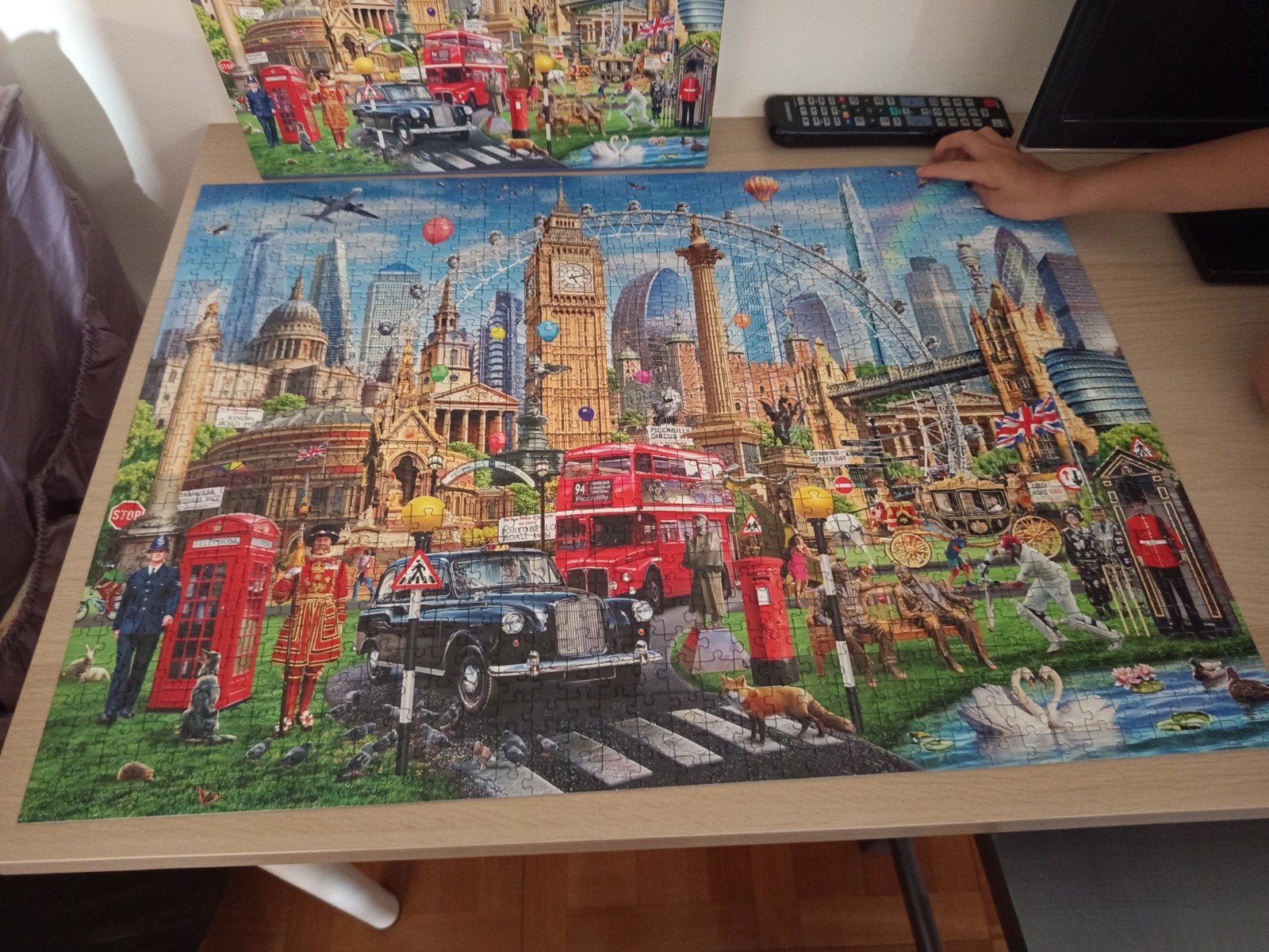 Puzzle de Londres de 1000 pièces complet, Hobby & Loisirs créatifs, Sport cérébral & Puzzles, Enlèvement, 500 à 1500 pièces, Utilisé