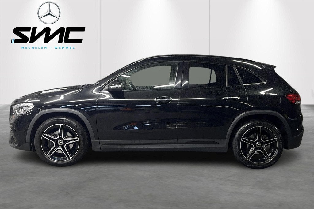 Mercedes-Benz GLA GLA 180 Essential Line, Auto's, https://public.car-pass.be/vhr/7625a495-550b-412b-b8b8-77f276c6cfb7, Stof, Gebruikt