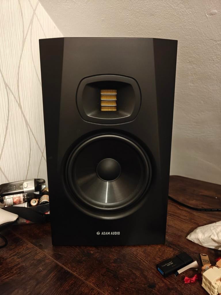 2x Adam T7V Monitors + 1x Focusrite Audio Interface, Audio, Tv en Foto, Luidsprekerboxen, Ophalen of Verzenden