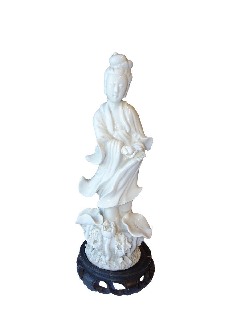 Veilinghuis Oranje - Chinees porseleinen beeld Guanyin, Ophalen, Wit, Steen/keramiek, 20 cm