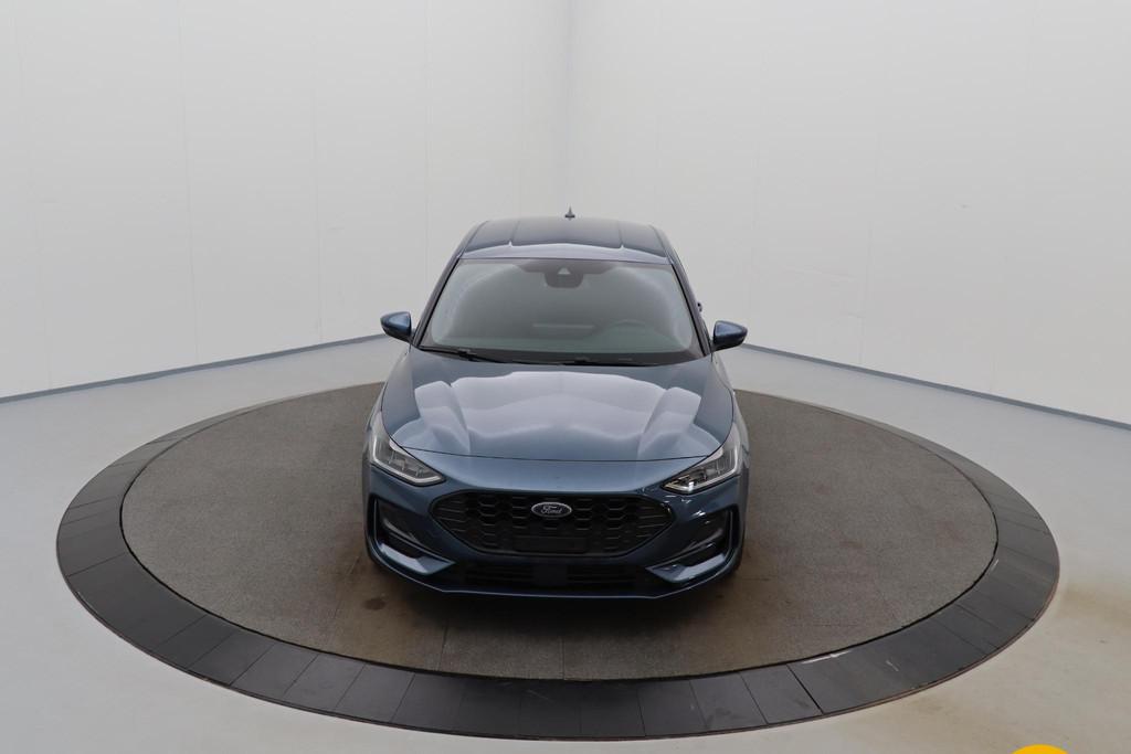 Ford Focus ST Line | Automaat | Winterpack, https://public.car-pass.be/vhr/31b4dea3-f0df-4760-977f-2484ccef383d, Stof, Gebruikt