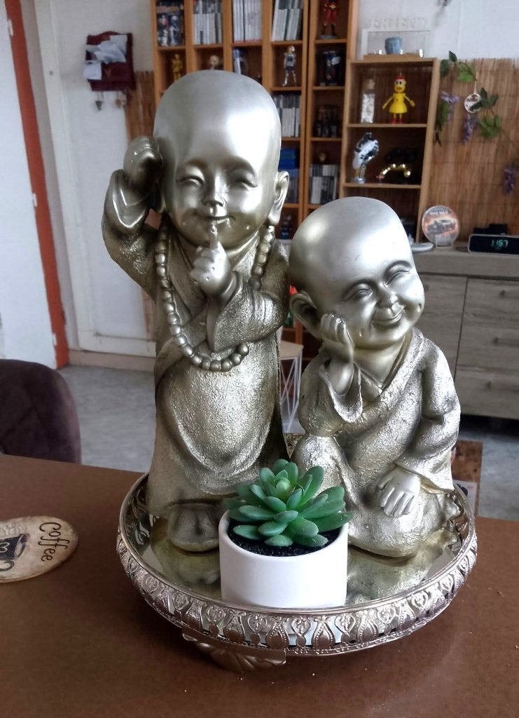 plateau argenté avec 2 bouddha, Enlèvement, Utilisé, Plastique, Argenté