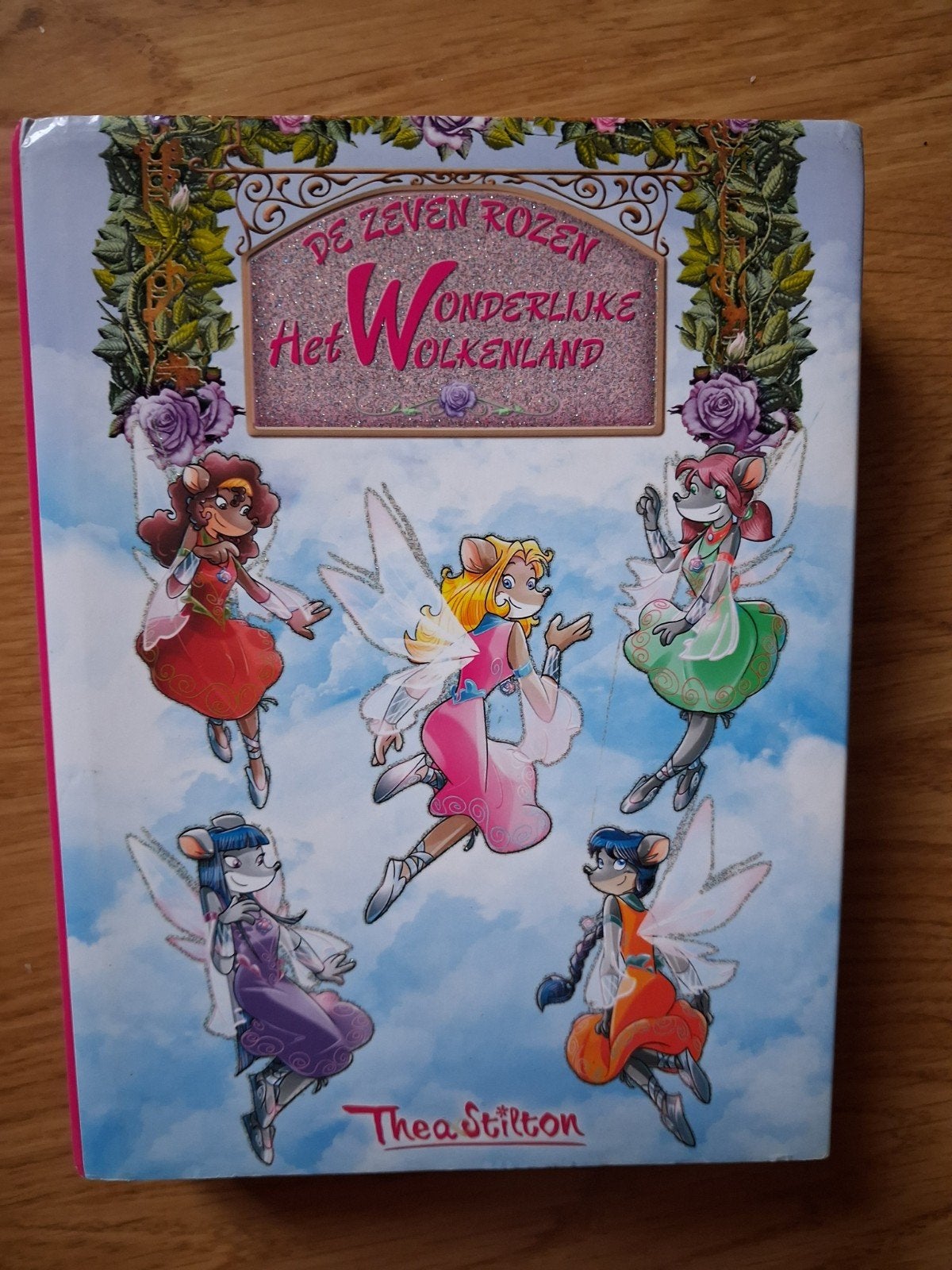 Thea Stilton - Het wonderlijke wolkenland, Boeken, Ophalen of Verzenden, Thea Stilton