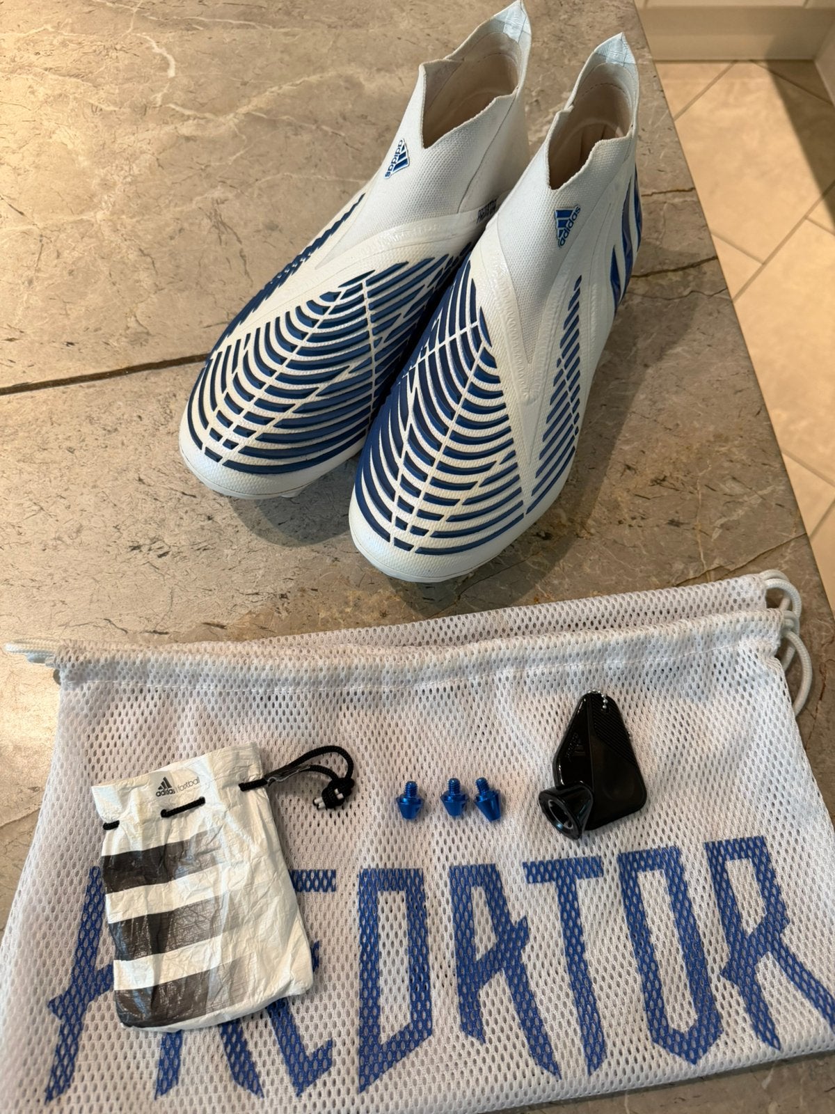Adidas Predator Edge 1 - maat 44 - zo goed als nieuw, Enlèvement, Comme neuf