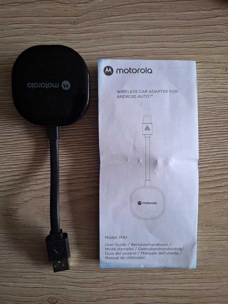 Android Auto Dongle. Motorola M1, Ophalen, Zo goed als nieuw, Zwart