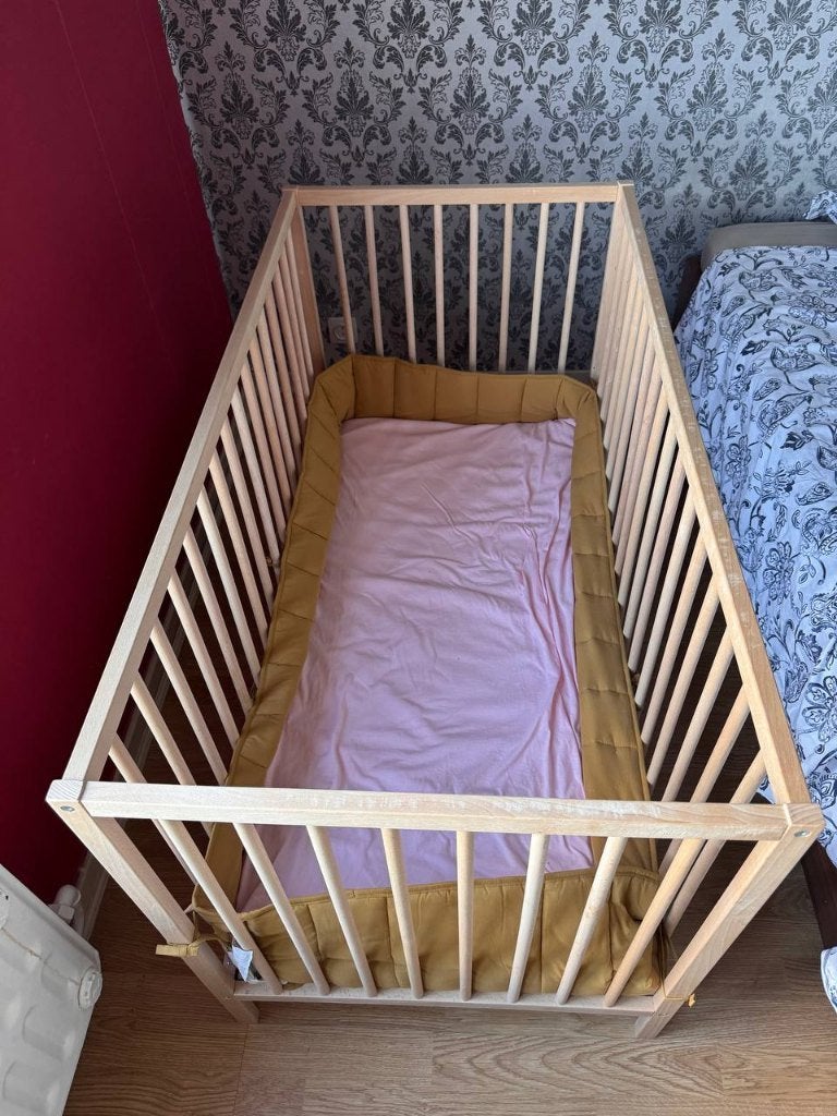 Lit bébé IKEA Sniglar en hêtre massif 60x120, Enlèvement, Utilisé, Lit