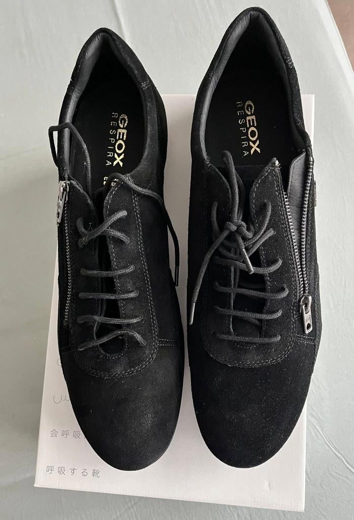 Chaussures Homme GEOX en daim noir - Taille 46, Neuf, Enlèvement ou Envoi, GEOX, Chaussures de sport