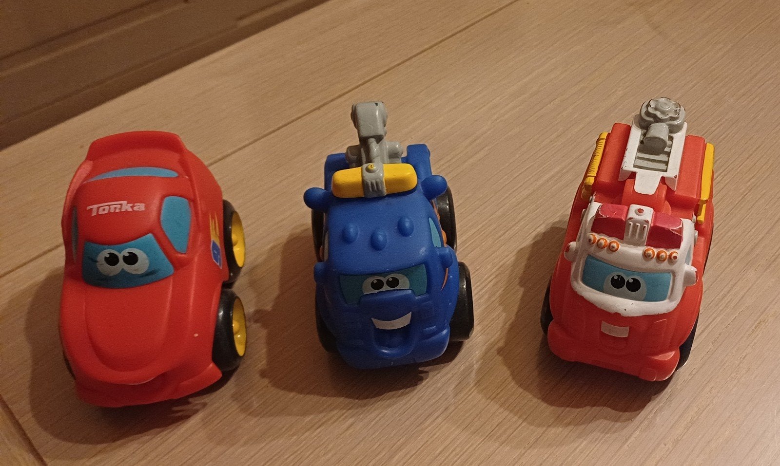 3 stuks auto, Ophalen