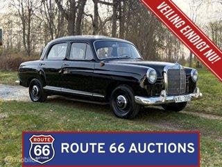 Mercedes-Benz 180 B Ponton | 1960 | Route 66 Auctions, Auto's, Oldtimers, Zwart, Mercedes-Benz, Bedrijf, Handgeschakeld