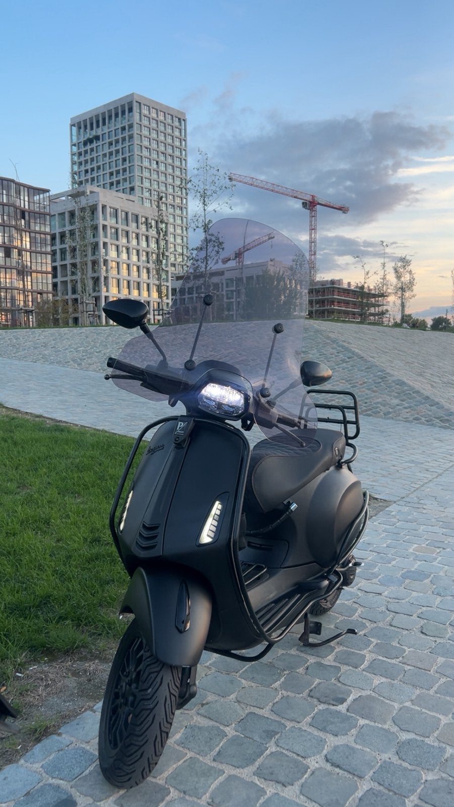 Vespa Sprint 80cc Malossi | noir sur noir | 11 000 km, Comme neuf, Enlèvement, Classe A (25 km/h), Essence