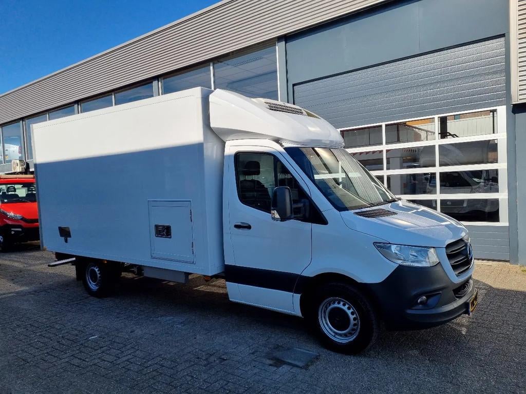 Mercedes-Benz Sprinter 316 CDI Kuhlkoffer Thermoking V300MAX, Auto's, Automaat, Achterwielaandrijving, Gebruikt, 4 cilinders