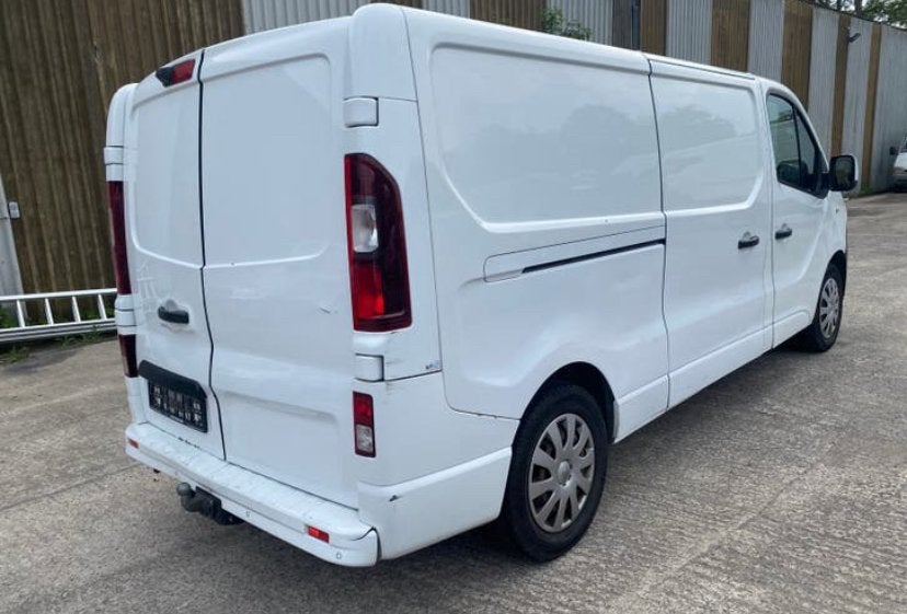 Opel vivaro met koeling navigatie airco, Bedrijf, 5 deurs, Achteruitrijcamera, Te koop
