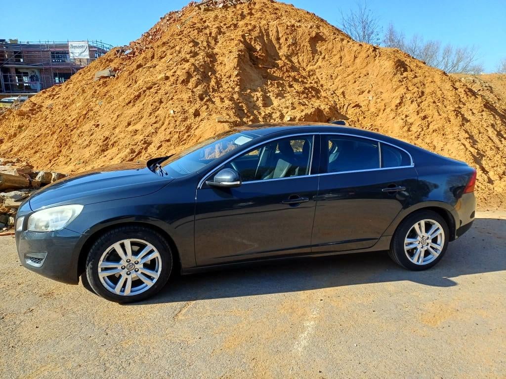 Volvo S60 Momentum D3 (163p) 2011, Auto's, Volvo, Euro 5, 139 g/km, Zwart, 1984 cc