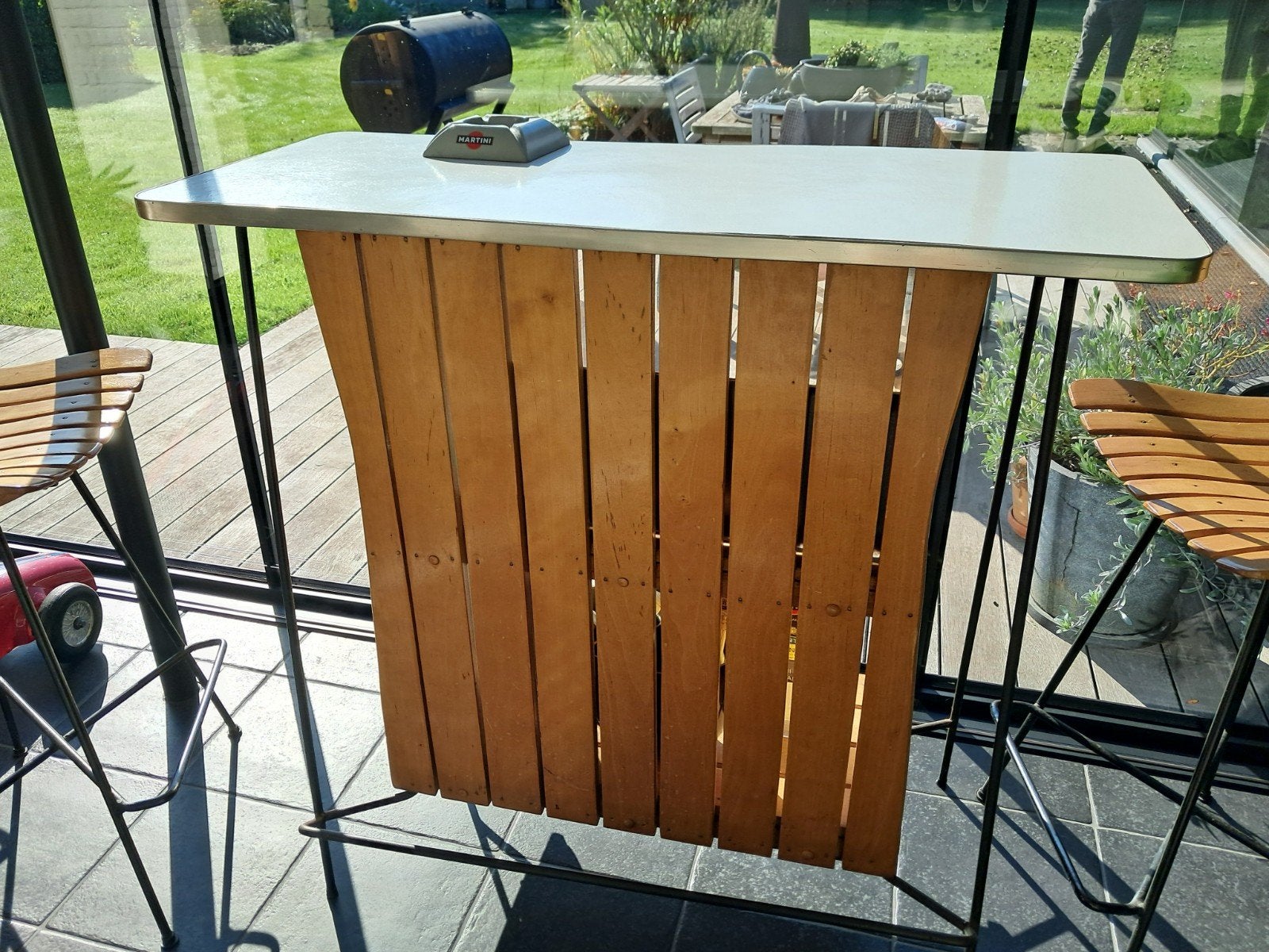 Arthur Umanoff bar plus 4 barstoelen, Huis en Inrichting, Ophalen, Gebruikt, Inclusief barstoelen