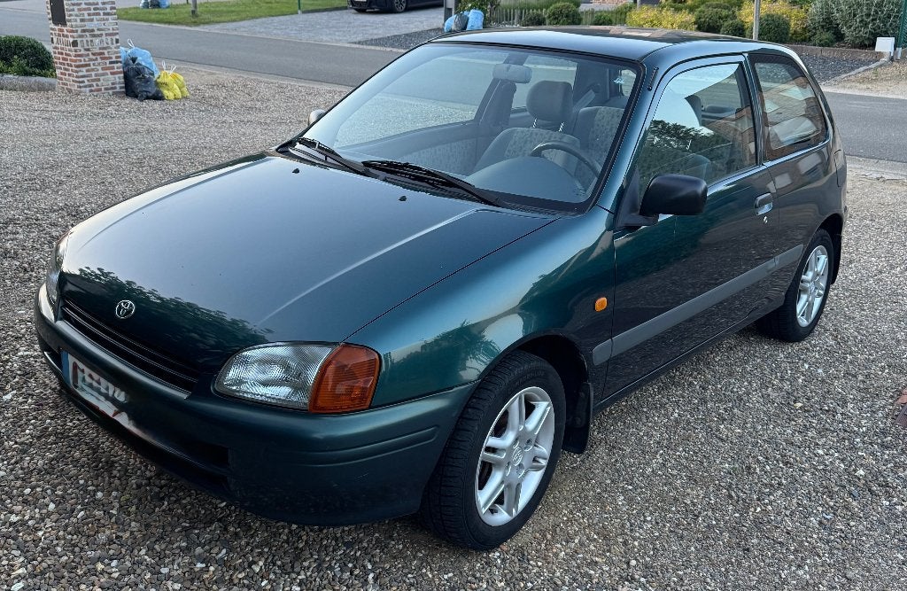 Toyota starlet, Auto's, Toyota, Voorwielaandrijving, Stof, Starlet, Handgeschakeld