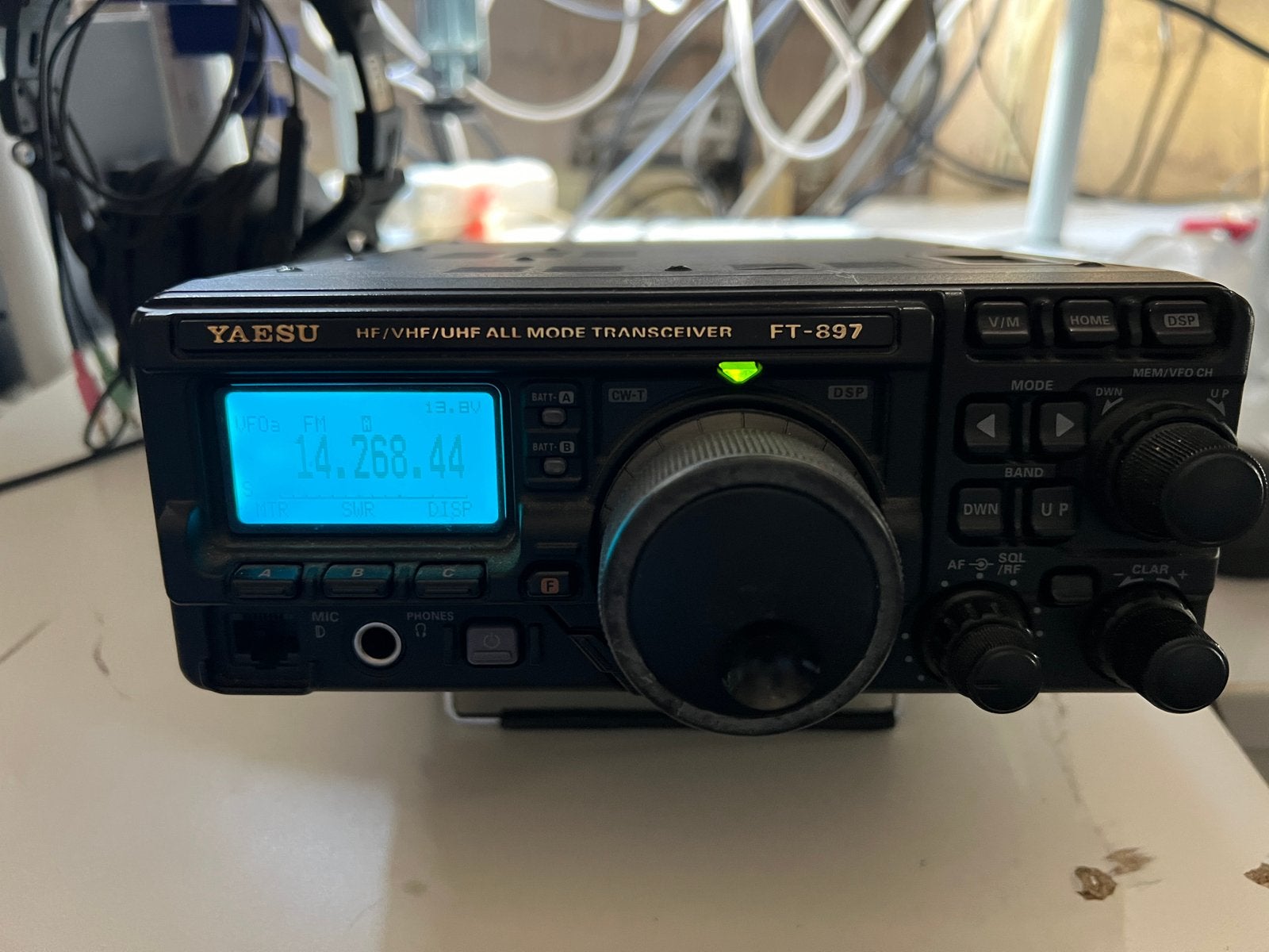 FT 897 met ingeb. Voeding, Enlèvement, Comme neuf