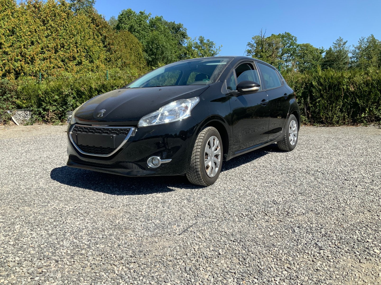 Peugeot 208. 1.4 hdi, Achat, Noir, 5 portes, Particulier