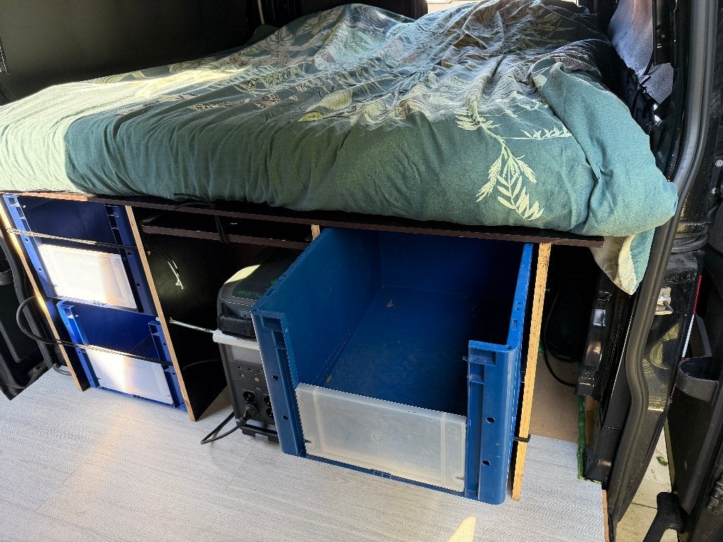 campervan - met elektriciteit, water en toilet, Caravans en Kamperen, Buscamper of Camperbus, Ford, Tot en met 2, Particulier