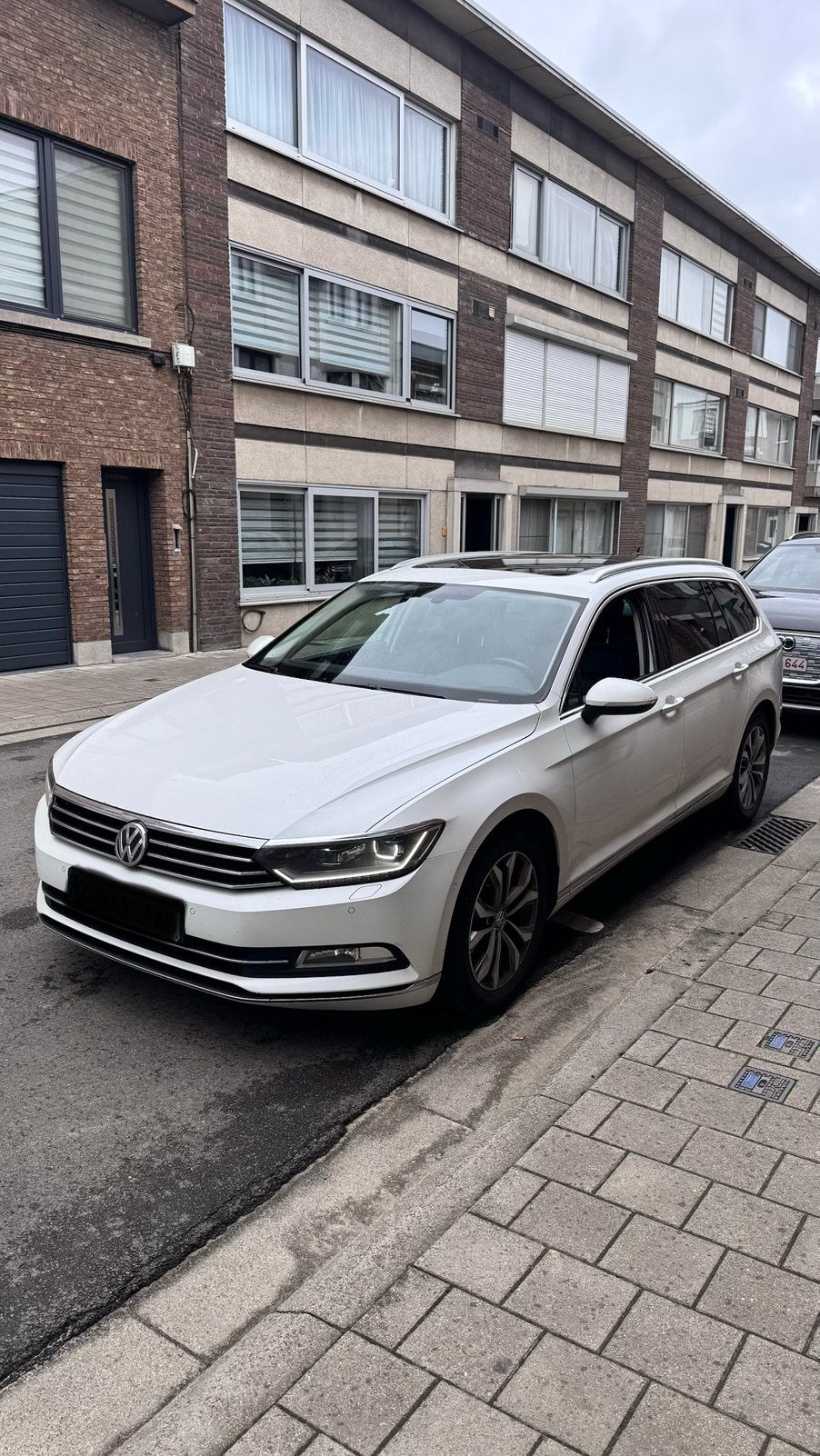 VOLKSWAGEN PASSAT 12/2016 DSG ( 358.000 KM ) PANO, Auto's, Volkswagen, Automaat, Wit, Leder, 5 deurs