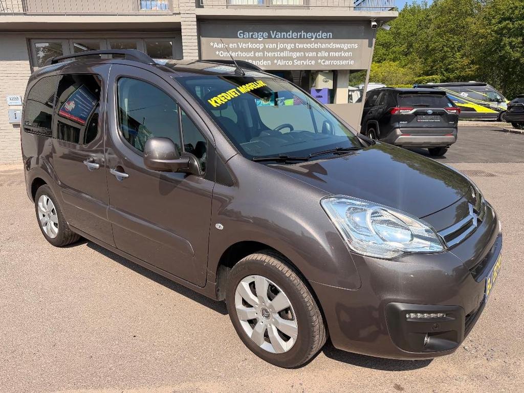 Citroën Berlingo Selection NAVI CRUISE AIRCO MET GARANTIE, Stof, Gebruikt, Euro 6, 1199 cc