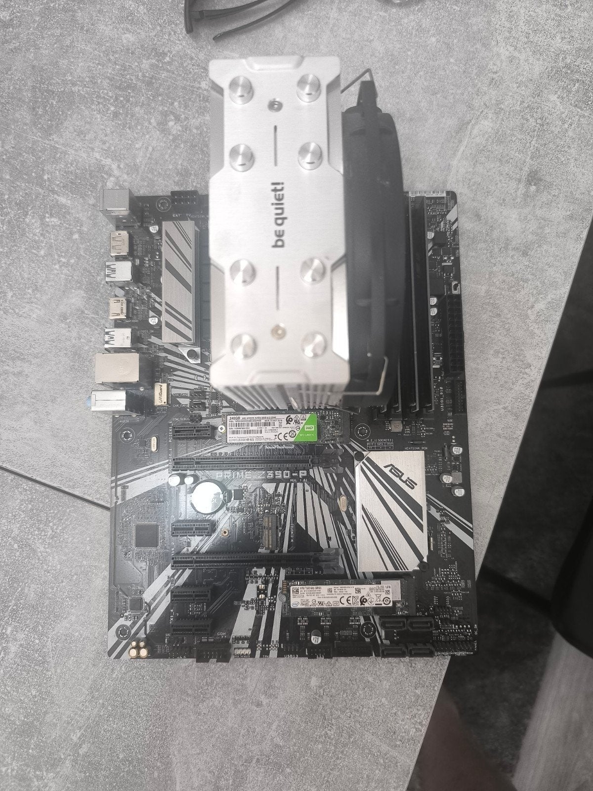 Kit de mise à niveau alternatif complet : ASUS Z390-P + Inte, Informatique & Logiciels, Enlèvement, Utilisé, Intel, DDR4