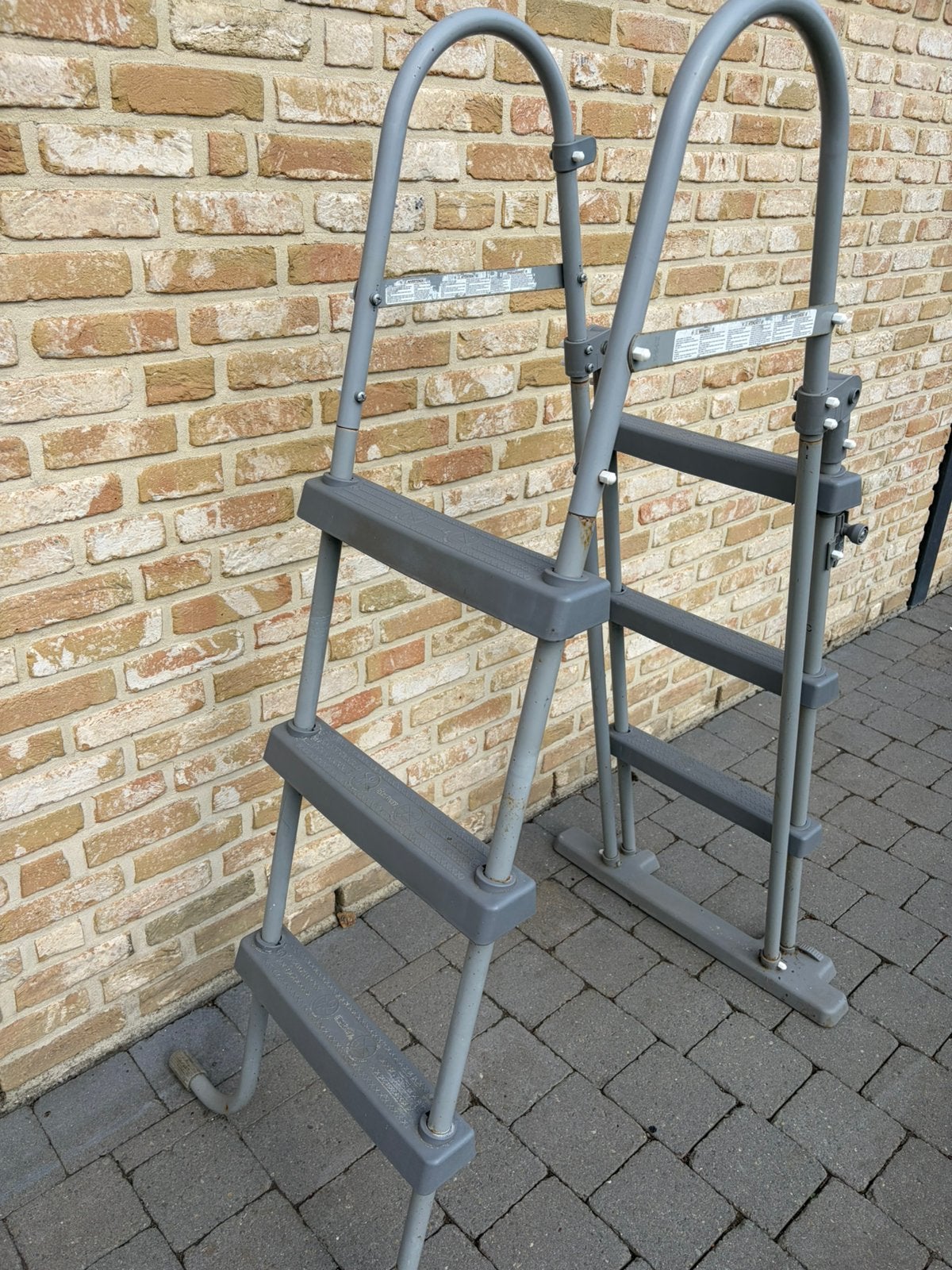 Zwembadladder voor zwembaden van 1 meter hoogte, Tuin en Terras, Zwembad-toebehoren, Ophalen, Gebruikt, Ladder