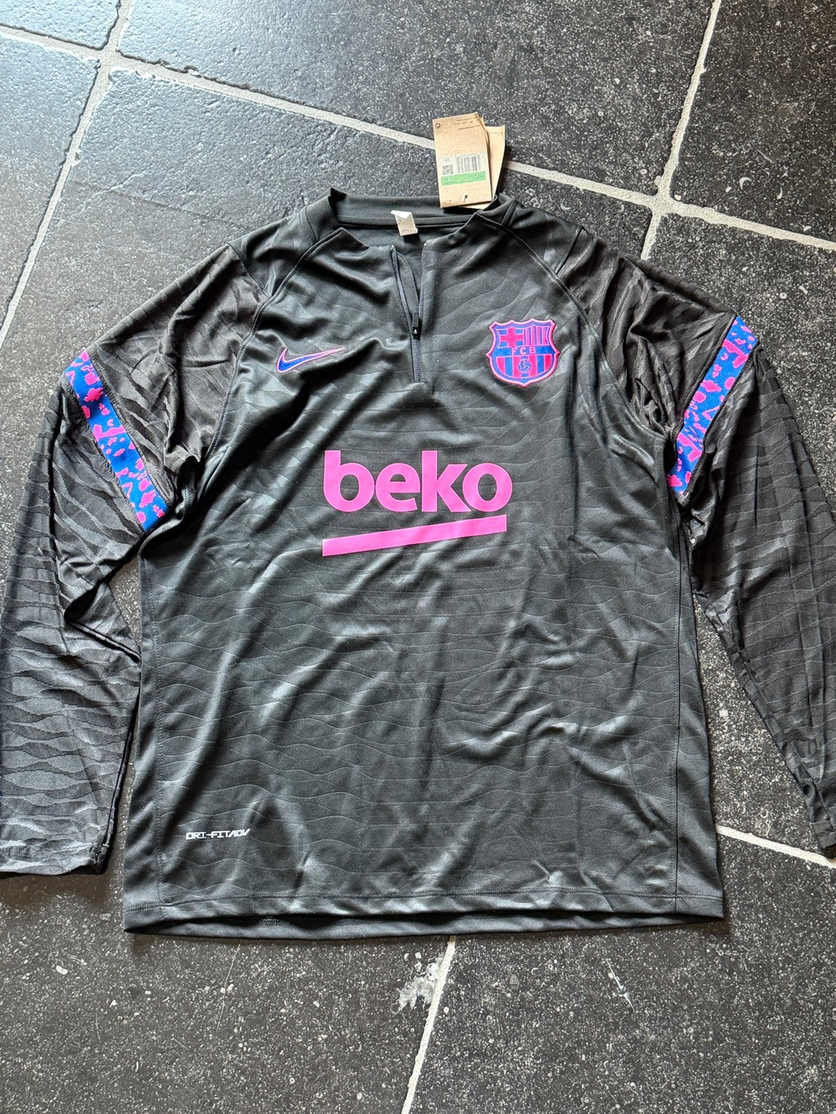 FC Barcelona Nike Dri-FIT ADV Training – XL – Nieuw, Sport en Fitness, Voetbal, Maat XL, Ophalen of Verzenden, Zo goed als nieuw