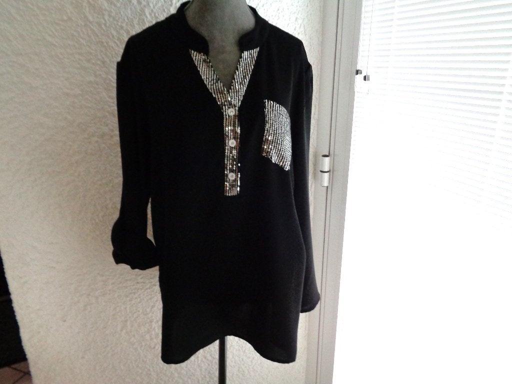 Blouse noire brillant argenté. Taille L Neuve, Vêtements | Femmes, Envoi, Neuf, Taille 42/44 (L), Noir