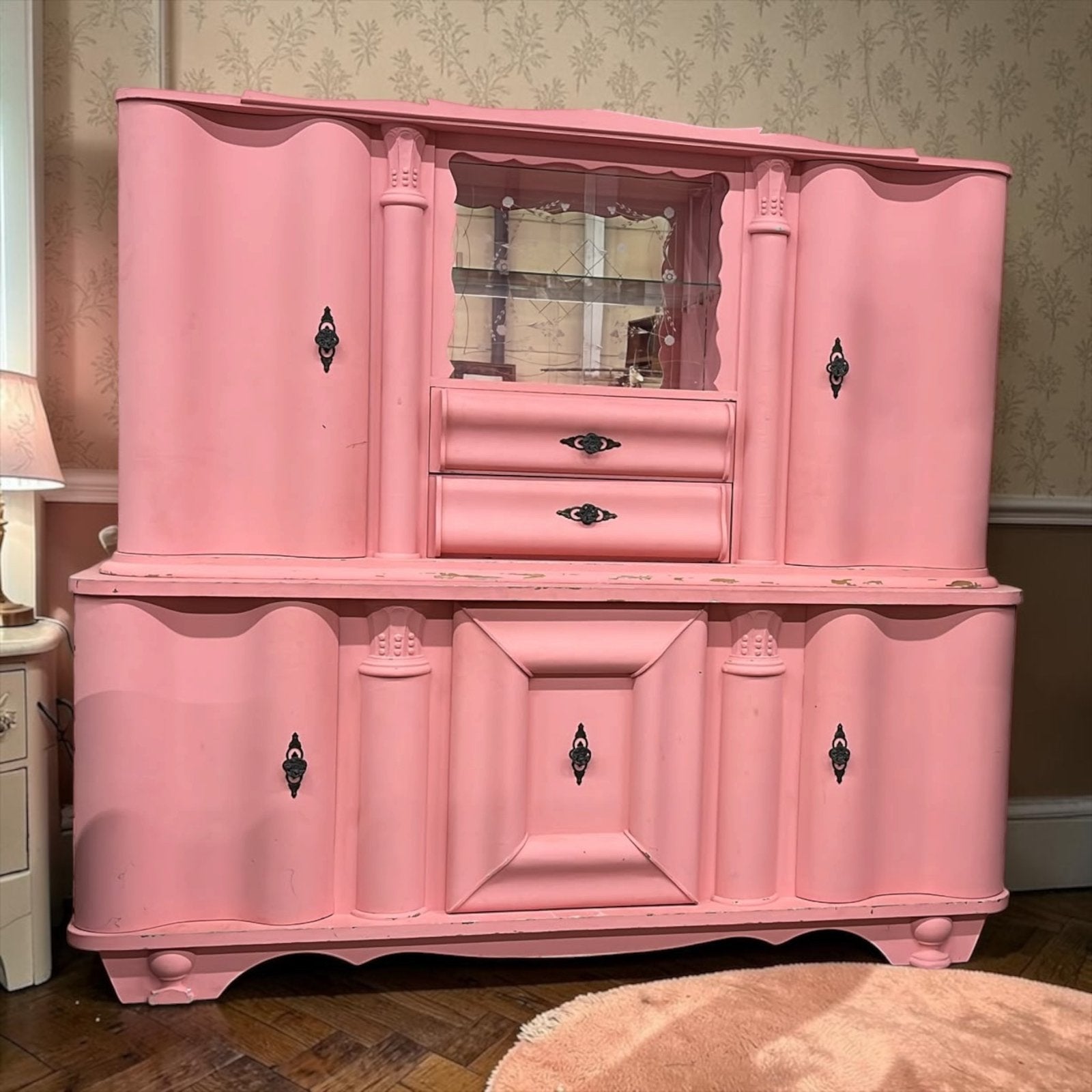 roze kast, Ophalen, Zo goed als nieuw