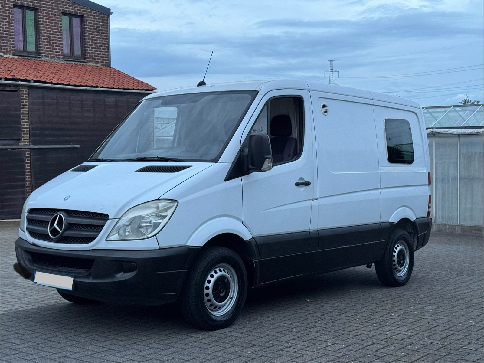 Mercedes Sprinter - camper - Lichte vracht - airco, Particulier, Mercedes, Minder dan 3 maanden geleden, Omvormer