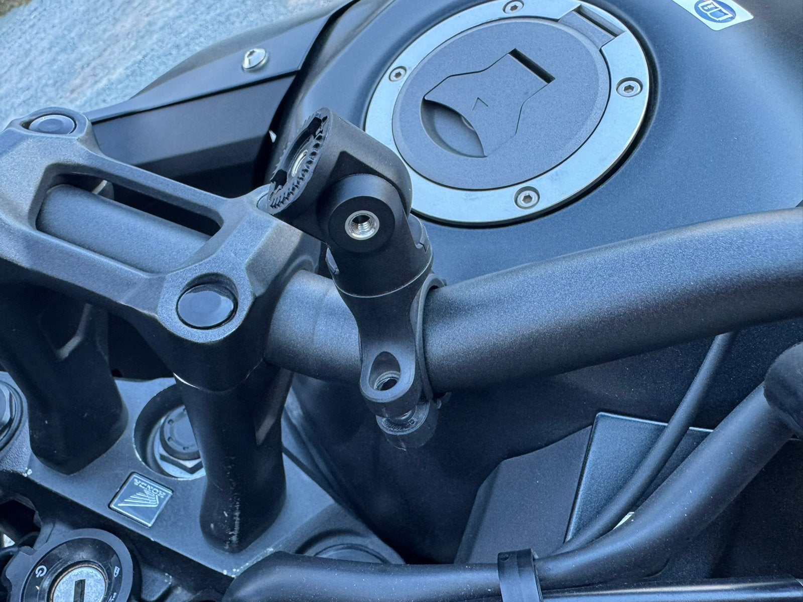 Support QUADLOCK guidon + adaptateur articulé, Enlèvement, Neuf