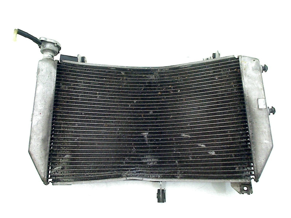 RADIATEUR EAU Yamaha YZF R1 2015-2016 (YZF-R1 2CR), Yamaha Motor Europe N.V., Utilisé, Customersupport@yamaha-motor.co.uk, Koolhovenlaan 101
1119 NC  Schiphol-Rijk, NL