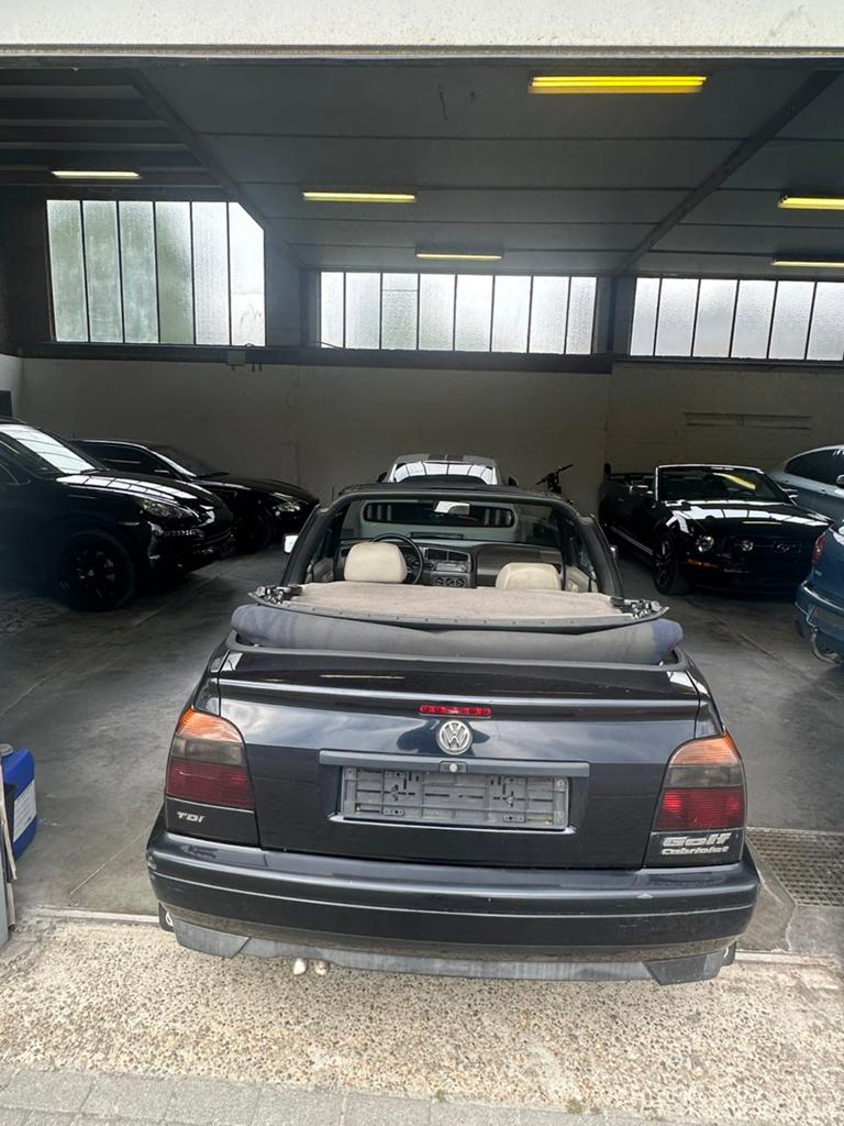Oldtimer golf 3 cabrio karmann, Auto's, Bedrijf, Golf, Te koop, Euro 3