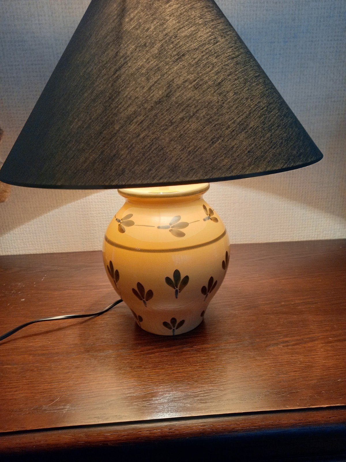 Mooie Lampedair, licht groen, 40 h  35br (kap), Groen, Ophalen