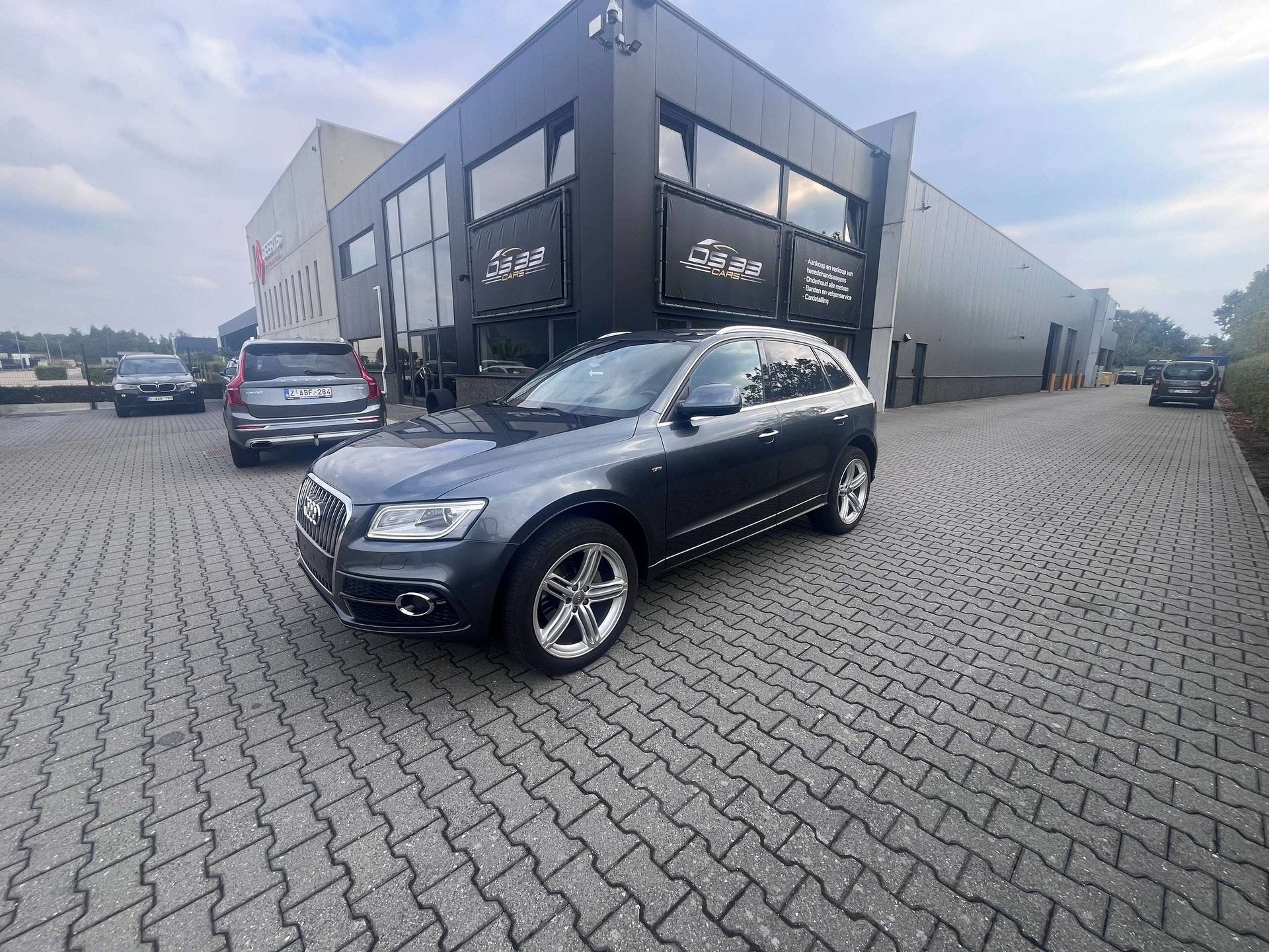 Audi Q5 2.0 TDi Quattro 3 x S-line/Leder/AdCruise/CAM/Trekha, Auto's, Automaat, Euro 5, Zwart, 4 cilinders