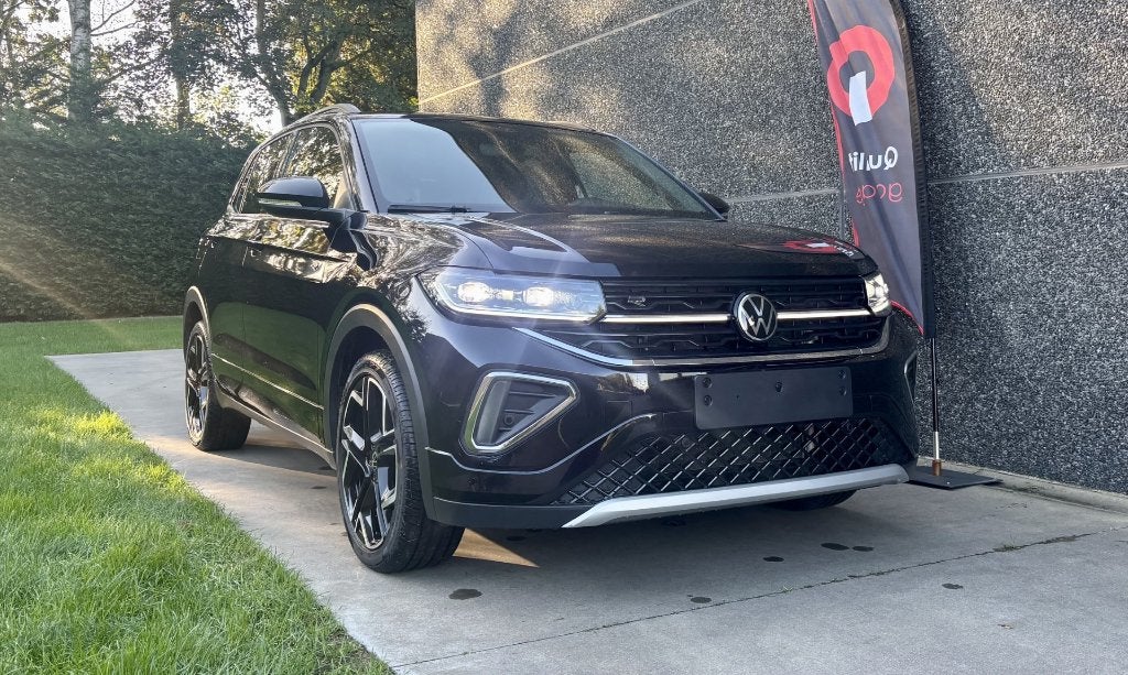 Volkswagen T-Cross R line, Verwarmde buitenspiegels, T-Cross, Zwart, Bedrijf