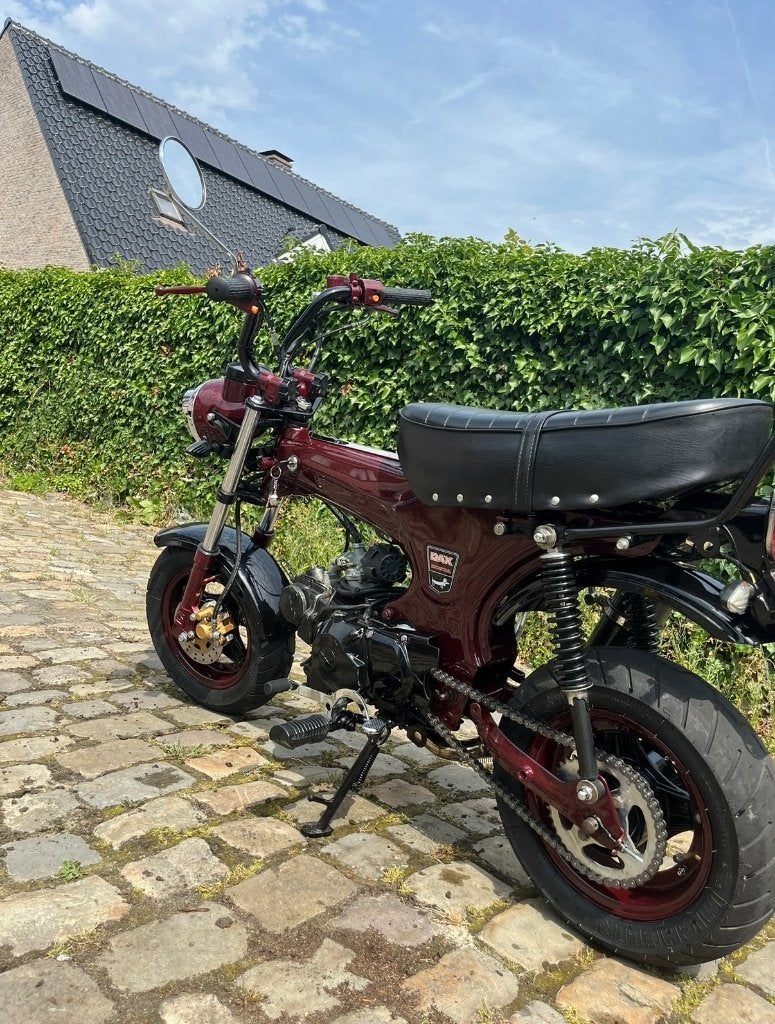 Zhenhua (Honda) Dax model 50cc brommer/bromfiets, Fietsen en Brommers, Gebruikt, Klasse B (45 km/u), Ophalen, Overige merken