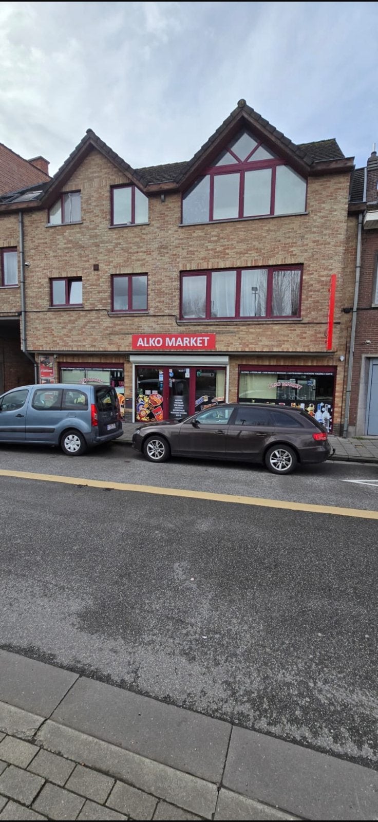 Dagwinkel ter overname- zeer goede locatie, Enlèvement