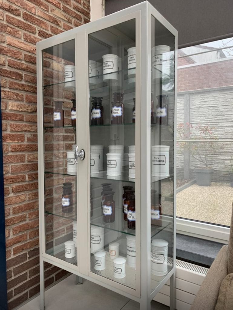 Apothekersvitrine  apothekerskast dokterskast apothekerspot, Enlèvement