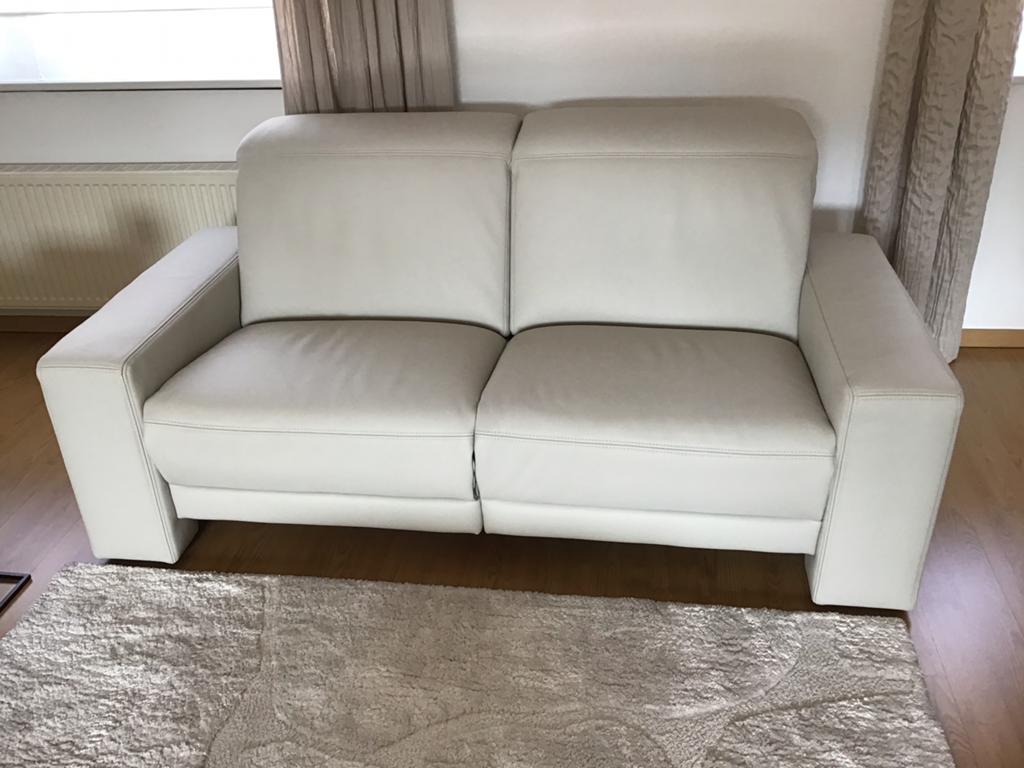 Tweezit leder fijne korrel éénzit electronisch, Ophalen, Zo goed als nieuw, Leer, Modern