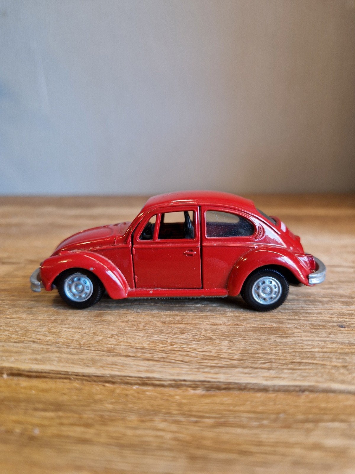 Gama Mini 1/43 volkswagen kever 1302, Hobby & Loisirs créatifs, Voitures miniatures | 1:43, Enlèvement ou Envoi, Gama