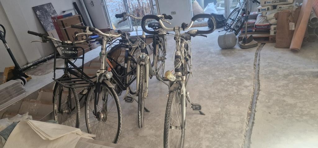 5 vélos 2 moteurs 1 étape, Enlèvement