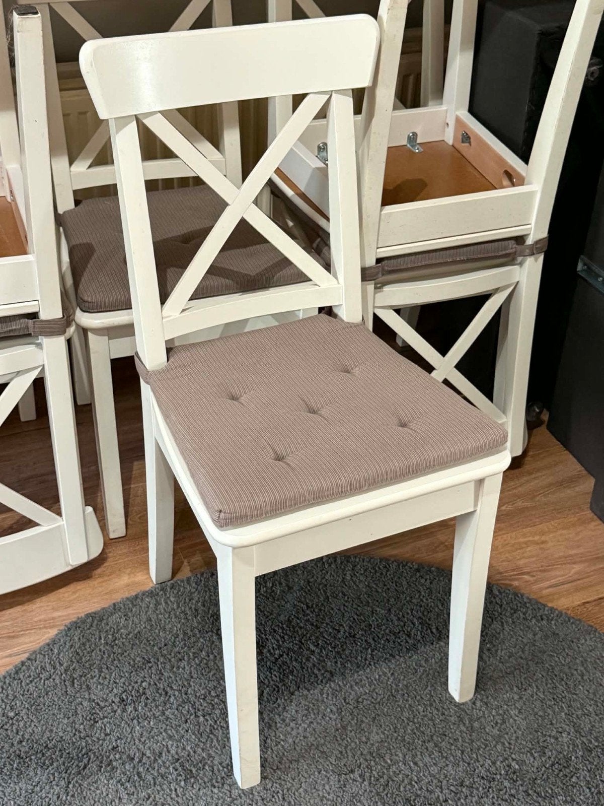 Lot de 6 chaises + coussins IKEA INGOLF, Enlèvement, Brun, Une