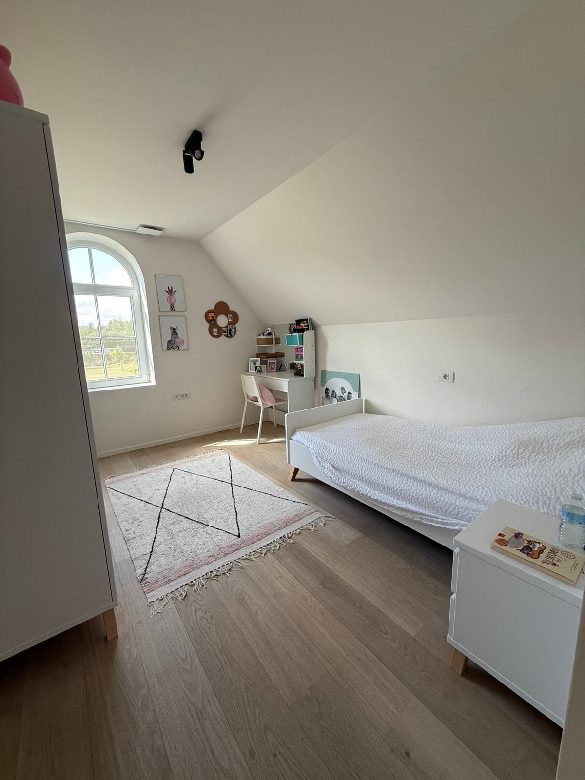 Kinderkamer, Ophalen