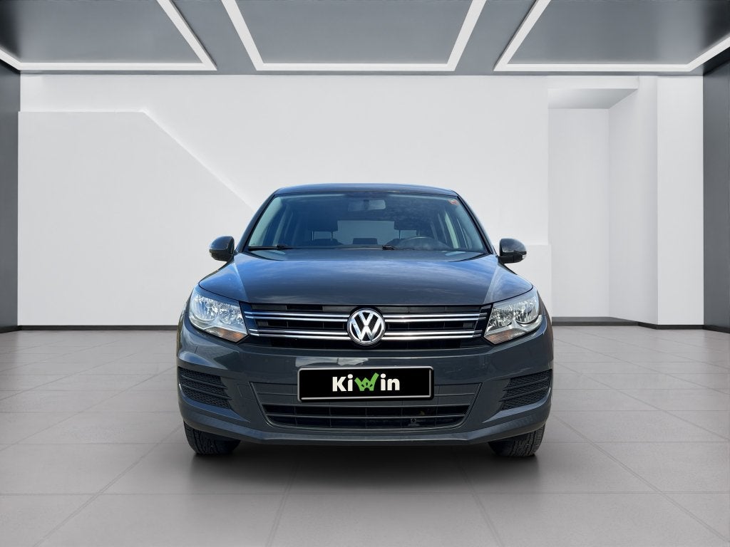 VW Tiguan 1.4tsi Clim - Attache Remorque, Autos, Achat, Entreprise, Boîte manuelle, Noir