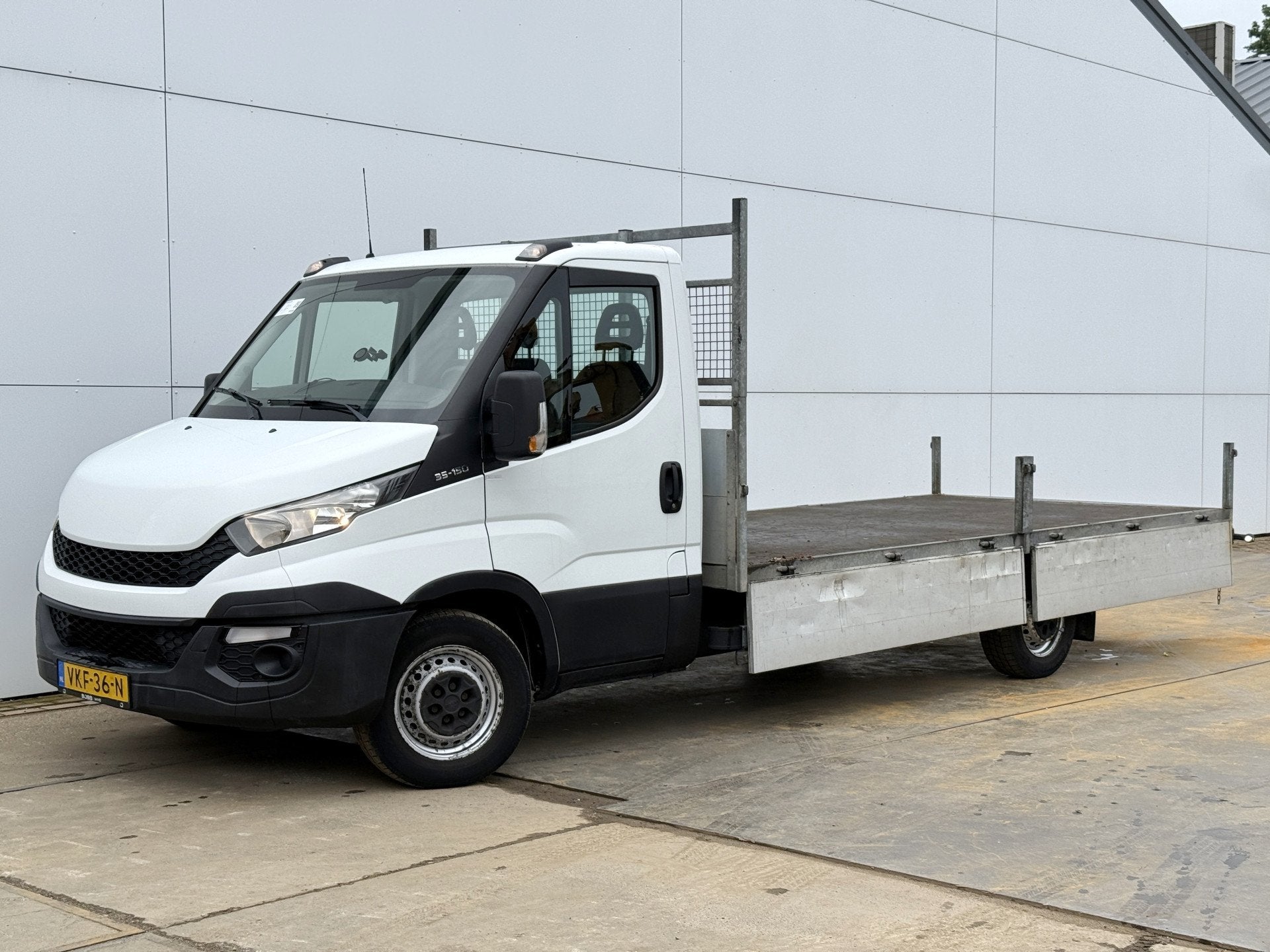 Iveco Daily 35S15 3.0 L4 Open laadbak Cruise control Luchtge, Euro 5, Achat, 110 kW, Entreprise