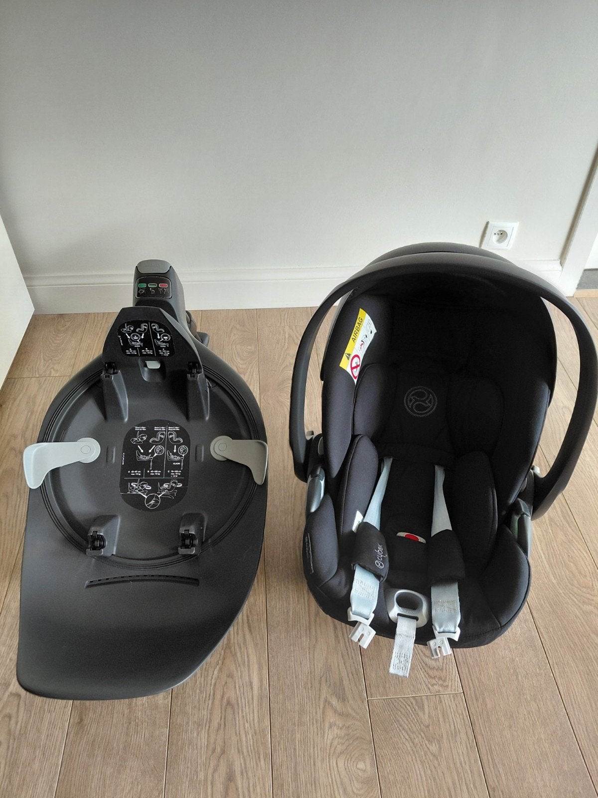 cybex autostoel + base, Kinderen en Baby's, Zo goed als nieuw, Isofix, 0 t/m 13 kg, Ophalen