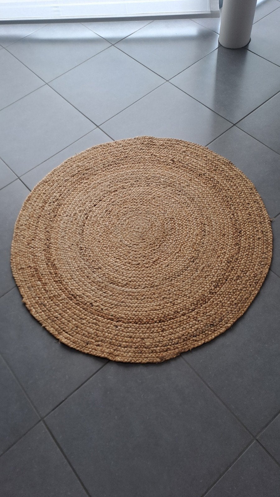 Jute tapijt, Ophalen